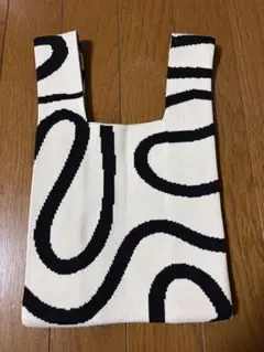 ニットバッグ ハンドバッグ 新品 コンパクトサイズ