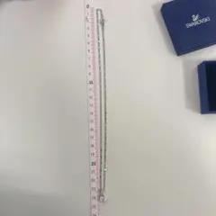 SWAROVSKI ラウンドカットクリスタル ネックレス