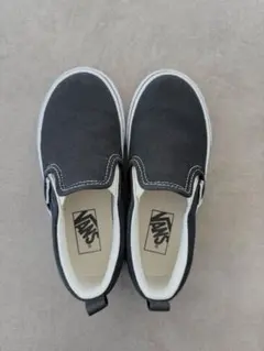 VANS 18cm キッズ 子供 ブラック スリッポン シューズ