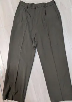 タックワイドパンツ ユニクロ スラックス