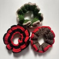 【ハンドメイド】カラフルフリルシュシュ3個セット