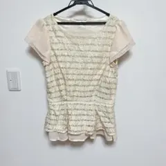 PATTERN ラメ入りベージュトップス ブラウス フレア袖のサムネイル