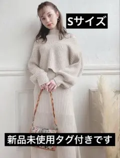 VネックトップスXハイネックワンピースニットセット　グレイル