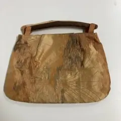 Item thumbnail for item a3511645-a479-49e4-a62f-dd26652e97c7