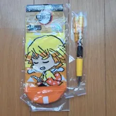 靴下とシャープペンのサムネイル