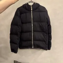 ネイビー ダウンジャケット