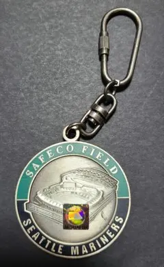 Item thumbnail for item 8eb649cd-a6f7-4d7d-8a17-6a9201438f01