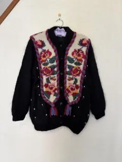 Item thumbnail for item 841a8d2f-04a1-4f21-9213-ddc0e29aaad8