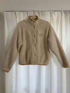 Nike ボアジャケット クリーム色