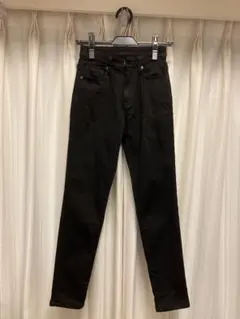 美品ユニクロ　EZYデニム/EZYジーンズ　イージーデニム　スリムテーパード