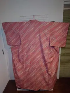 美品　洗える着物　小紋　胴抜き　花柄