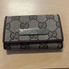 GUCCI GGキャンバス キーケース ベージュ