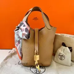 HERMES ゴールドカデナ　 鍵２つ付　新品　未使用品　袋付き HERMES ゴールドカデナ 鍵2つ付 新品 未使用品 袋付き HERMES