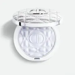 ディオールスキン フォーエヴァー グロウ ルミナイザー 05