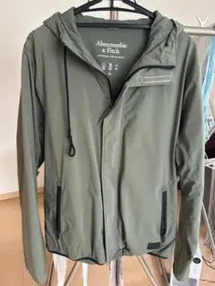 Abercrombie & Fitch マウンテンパーカー オリーブグリーン