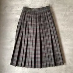 Aquascutum アクアスキュータム　プリーツスカート　チェックのサムネイル