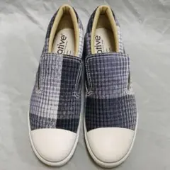 日本製 ノンネイティブ スニーカー スリッポン チェック nonnative