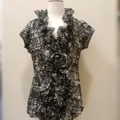 NARACAMICIE　プリントフリルブラウス