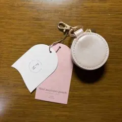 【6/5まで出品】スリーコインズ　ミニアクセサリーポーチのサムネイル