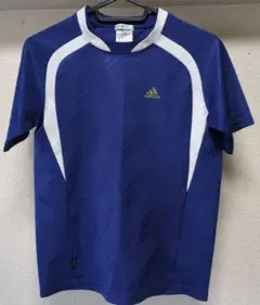 アディダスTシャツ　140