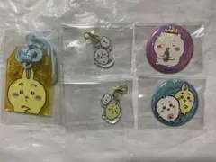 ちいかわ　パラレルワールド　ちいかわ　うさぎ アクリルチャーム　缶バッジ