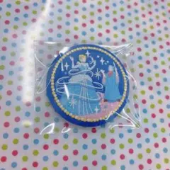 刺繍缶バッジ シンデレラ1点