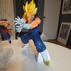 Item thumbnail for item ca0b1895-34a9-4cf1-bd21-d3077e49e73c