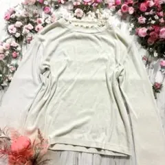 美品 tal. by yumi. ハイネック フリル ニット アイボリー 秋冬