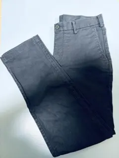 UNIQLO スリムノータックチノ　ネイビー