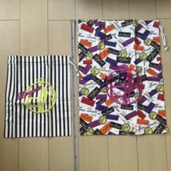 新品　ヘンリベンデルHenri bendel ポーチのサムネイル