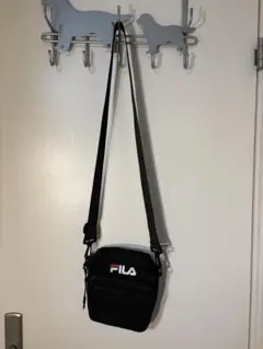 FILA ブラック ショルダーバッグ