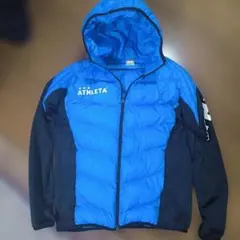 美品　ATHLETA アスレタ 中綿ジャケット フード付き ブルー
