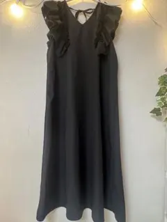 FRIFUL 黒 フリル ワンピース Mサイズ