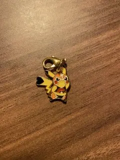 ポケモン ピカチュウ メタルチャーム おきがえピカチュウ マスクドピカチュウ