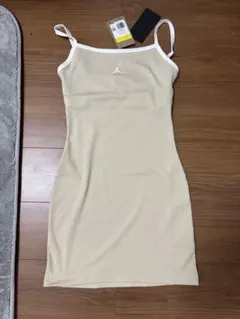 ナイキ　Nike ウィメンズ　タイトタンクドレス　値下げ可能