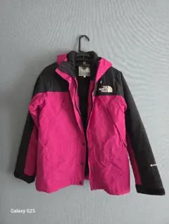 THE NORTH FACE マウンテンパーカー ピンク/ブラック