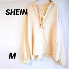【SHEIN】クリーム色 長袖シャツ ボタン付き　М　ブラウス