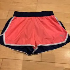 美品　PUMA ピンク ランニングショーツ