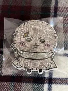 ちいかわ　キラキラ　ラインストーンキーホルダー2 ラッコ