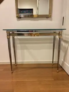 カウンターテーブル　ガラス面