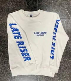 レイトライザー(LATE RISER)白トレーナー青文字！