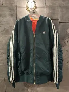 adidas アディダスオリジナルス ボンバージャケット　ma-1