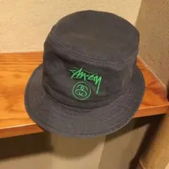 STUSSY Stock Lock Pigment Dye Bucket Hat