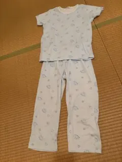 【美品】サンリオ シナモロール パジャマ 上下セット 140cm 半袖 長ズボン