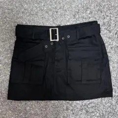 SHEIN ベルト付きミニスカート ブラックのサムネイル