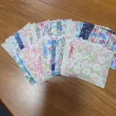 25③ リバティ パッチワーク キルトトップ 四角つなぎ 未完成 - メルカリ