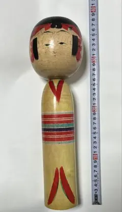 伝統的な日本のこけし 約38cm 弥治郎系　新山左京作