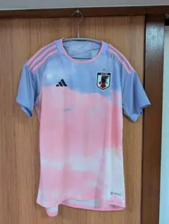 adidas サッカー日本代表 アウェイ ユニフォーム なでしこのサムネイル