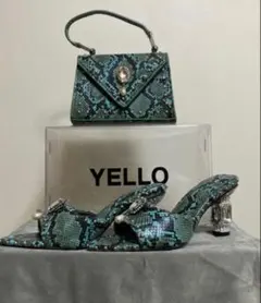 YELLOヘビ柄 （ターコイズ）ミュール&ミニバッグセットのサムネイル