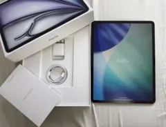 iPad Air 13インチ M2 128GB Wi-Fi スペースグレイのサムネイル